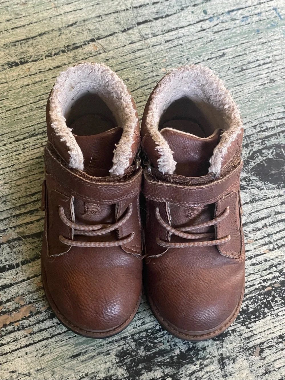 Toddler Oshkosh Dress Boots - size 9